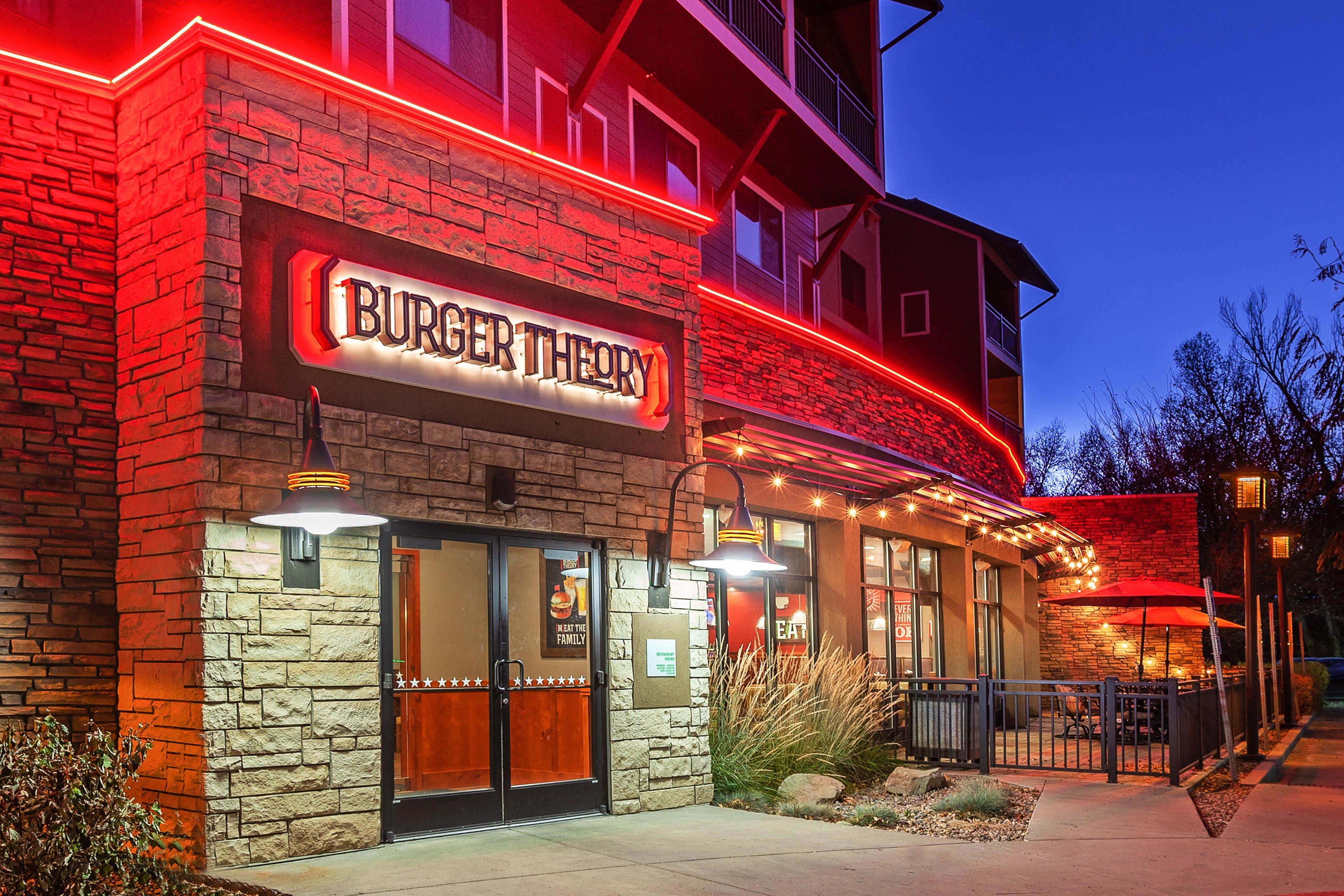 Holiday Inn & Suites Durango Downtown By Ihg Exterior photo